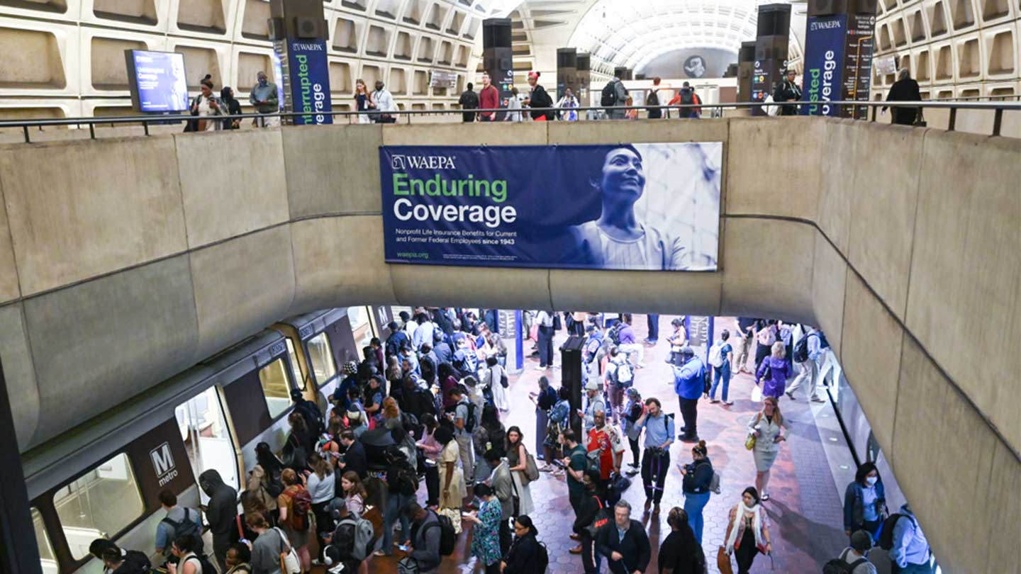 waepa washington dc rail platform network transit out of home advertising